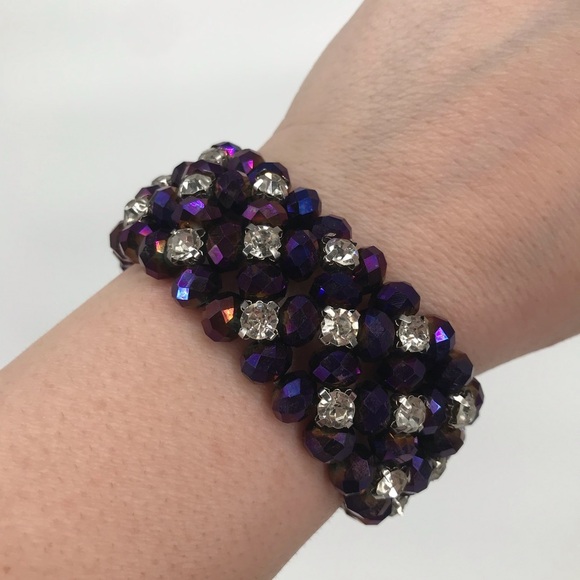 5 for $25 🌼 Oil slick Iridescent Beaded Stretch Bracelet - Picture 1 of 5